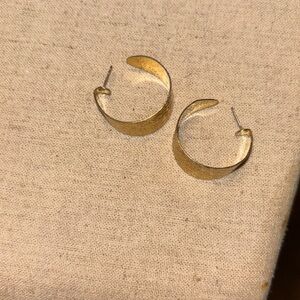 EUC gold plated vintage pierced earrings sz of quarter 3/4 loop wide look dented